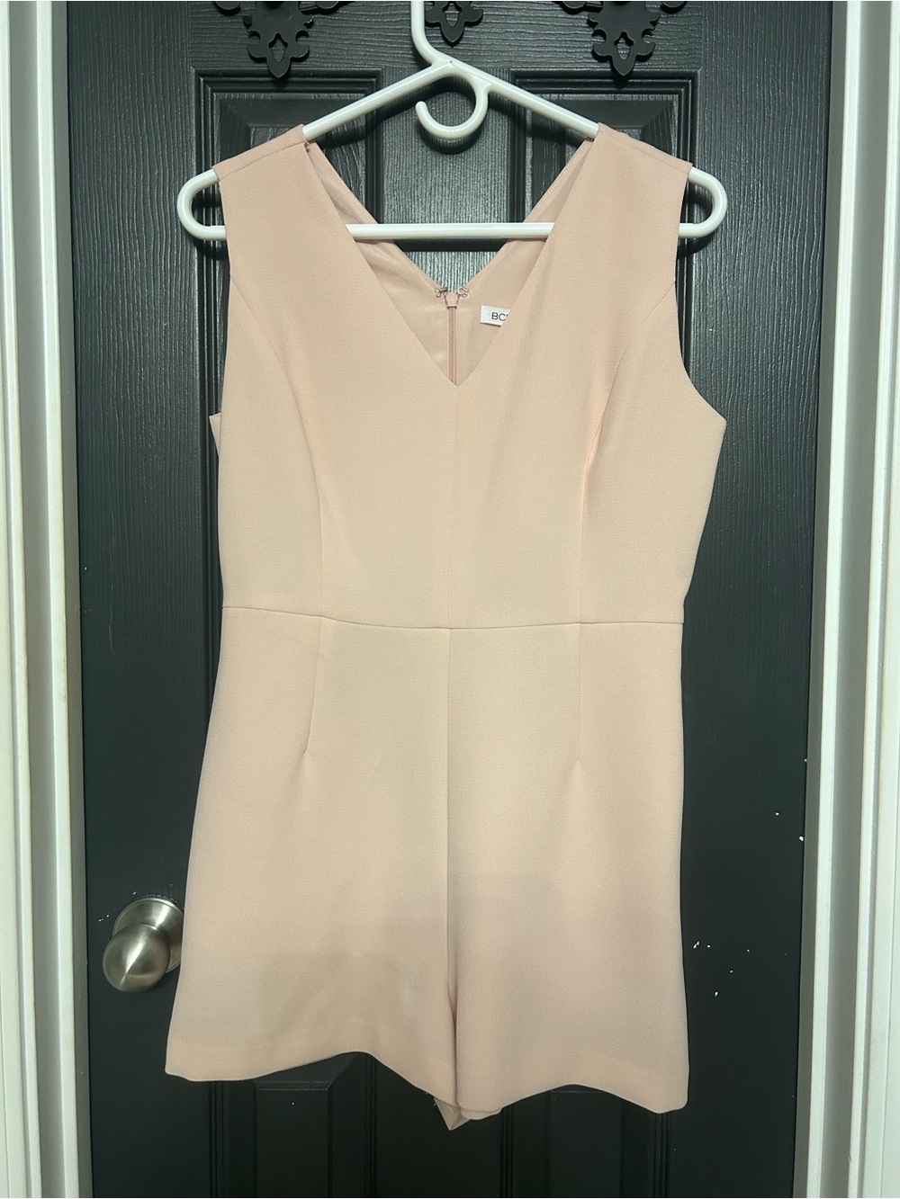 BCBGeneration Dusty Blush V-Neck Sleeveless Dress
